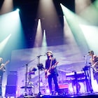 日本海からリスボンへ!くるり「THE PIER」レコ発ライブで世界音楽紀行