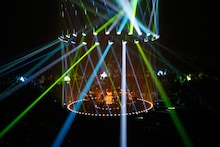 「aiko live tour『Love Like Pop vol.17.5』」10月31日の神奈川・横浜アリーナ公演の様子。（撮影：岡田貴之）