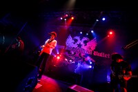 11月15日に神奈川・CLUB CITTA'で行われた9mm Parabellum Bullet「Next Bullet Marks Tour 2014」の様子。 （撮影：西槇太一）