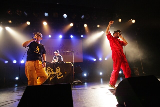 餓鬼レン、カリスマ、ダイノジ大谷らタワレコ35周年祭初日彩る