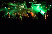 パスピエ「パスピエ TOUR 2014 "幕の外ISM"」下北沢GARAGE公演の様子。