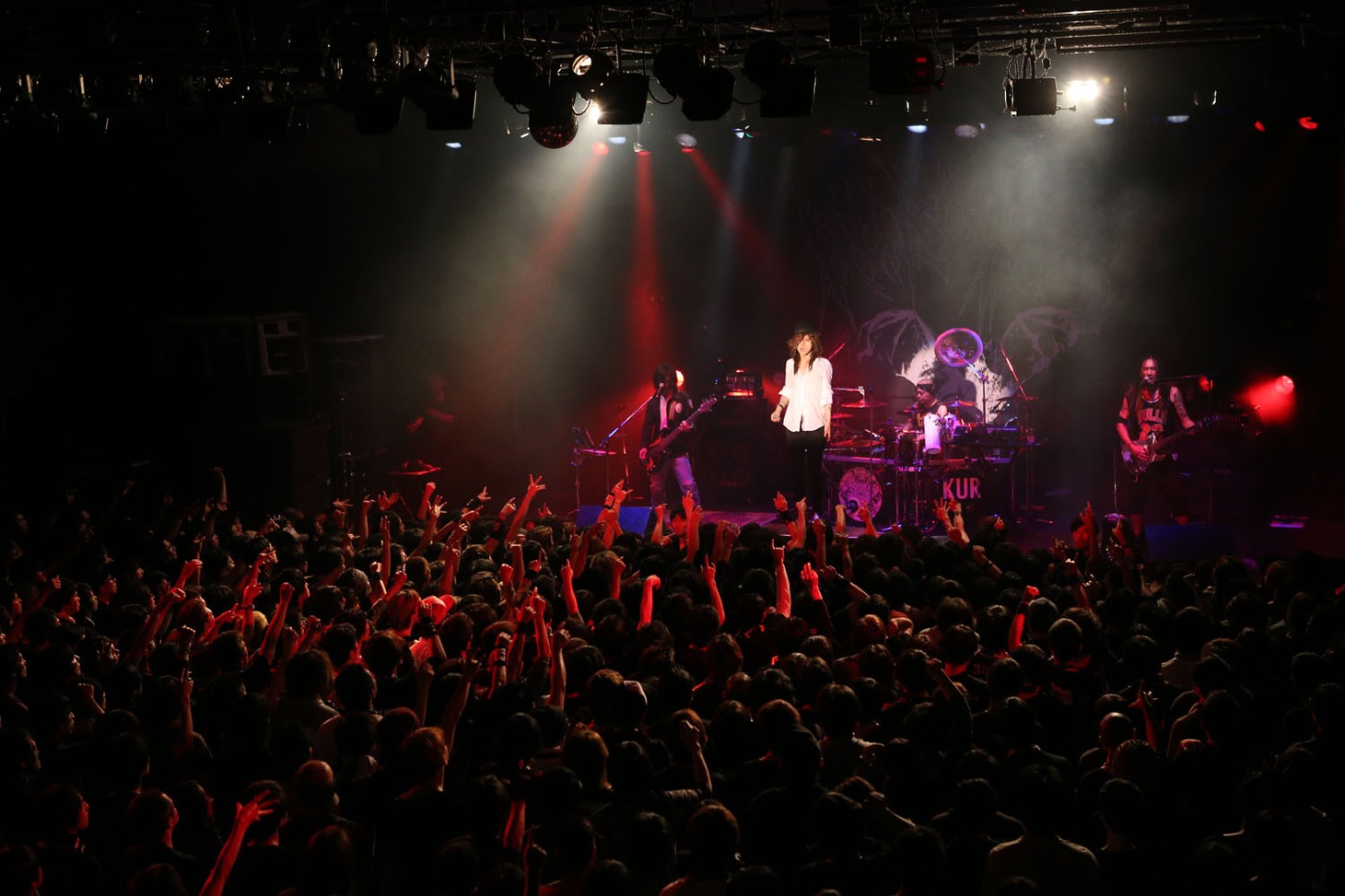 黒夢「The second coming of 1996『BOYS ONLY』」愛知・DIAMOND HALL公演の様子。（撮影：今井俊彦、青木早霞）