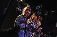 左からようなぴ、けちょん。（撮影：曽我美芽）