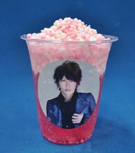 ディッピンドッツ・アイスクリームで販売される「『White tree』フロート」の「ゆうや」フレーバー。