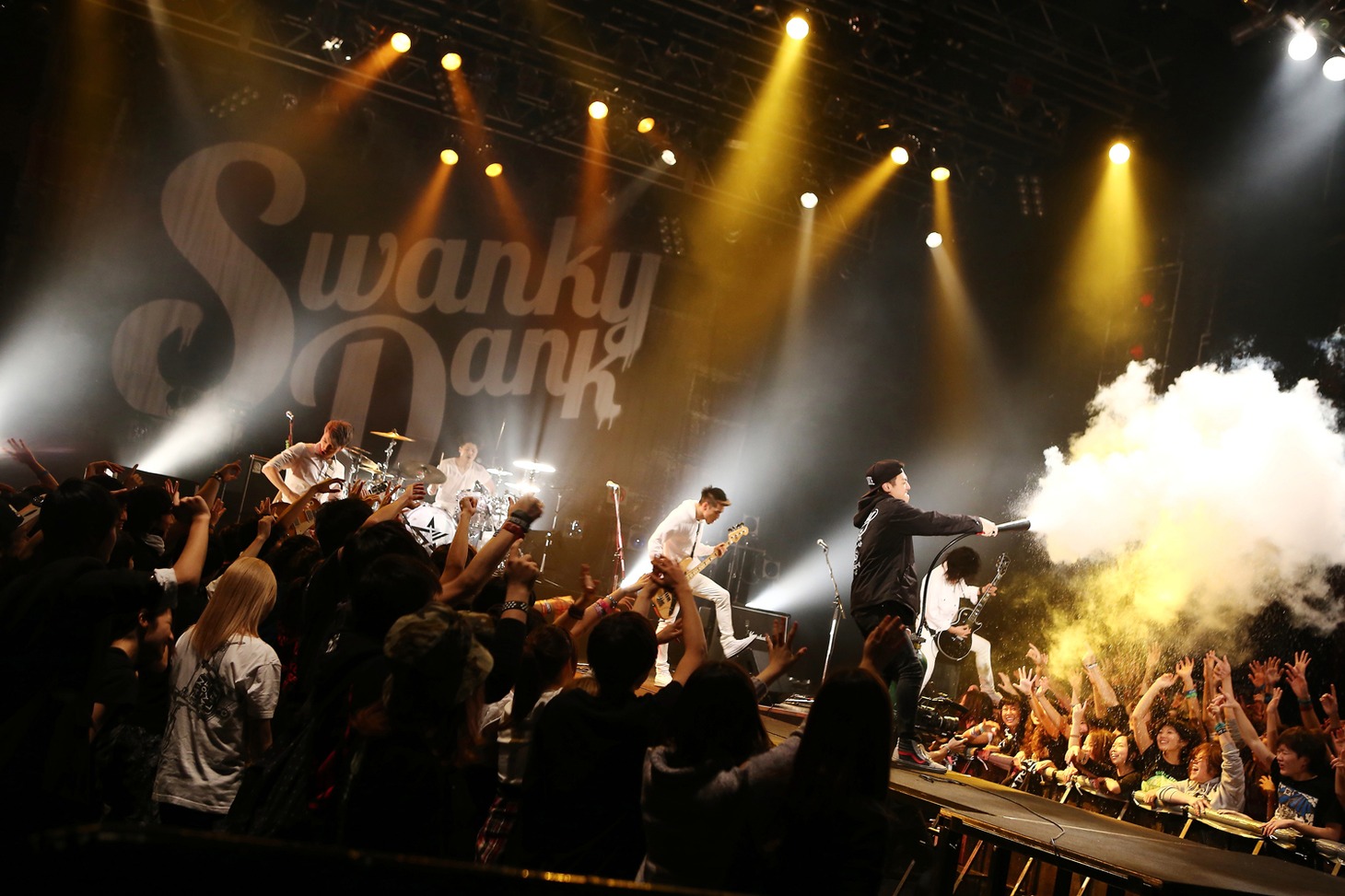 SWANKY DANK「Special Free Live & Music Video Shooting!!」の様子。（Photo by kohei suzuki）