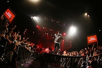 SWANKY DANK「Special Free Live & Music Video Shooting!!」の様子。（Photo by kohei suzuki）