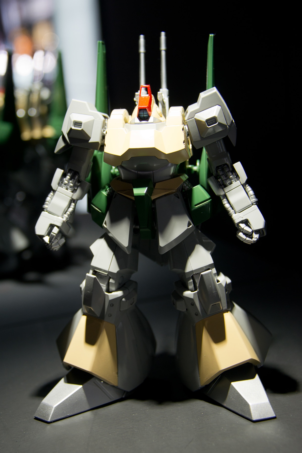市川紗椰のガンプラ作品。