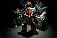 DJ LOVE（SEKAI NO OWARI）のガンプラ作品。