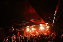 「Kidori Kidoriのタデ食う虫もウキウキツアー」ファイナル公演の様子。