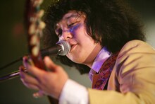 有馬和樹（Vo, G / おとぎ話）（撮影：埼玉泰史）