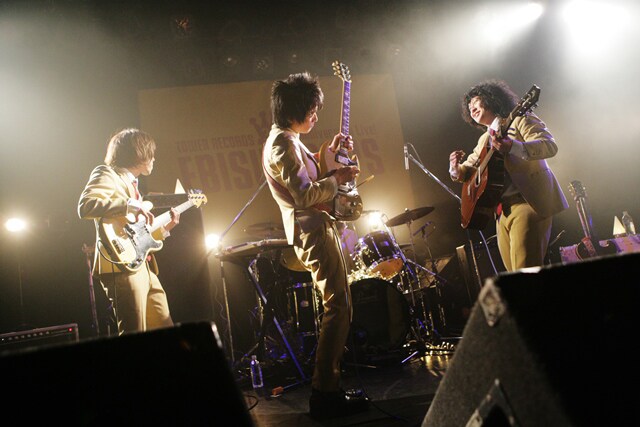 おとぎ話（撮影：埼玉泰史）