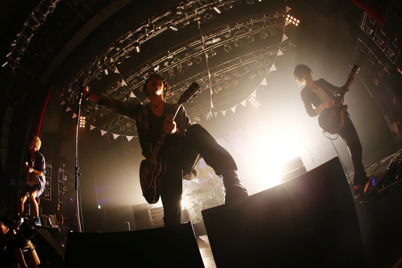 THE ORAL CIGARETTES、武道館宣言も飛び出した念願O-EASTワンマン