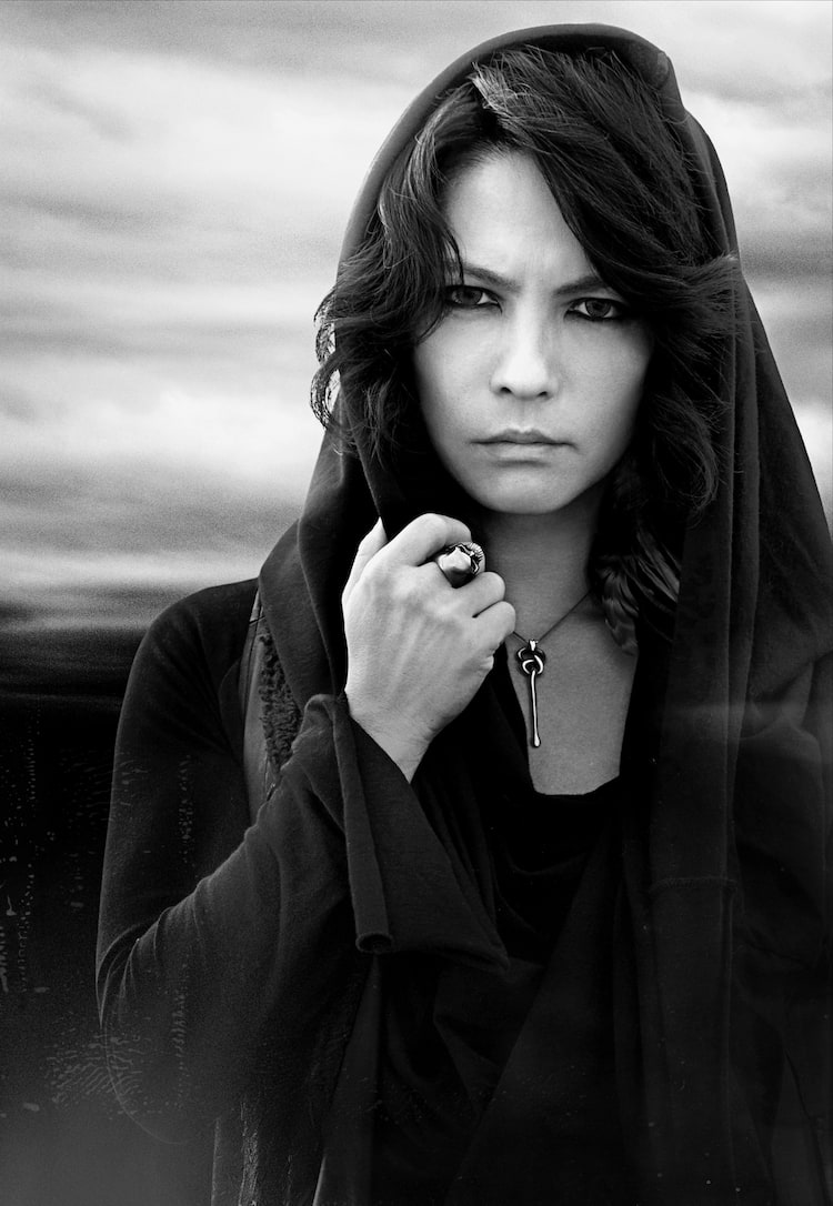 HYDE、やまだひさし＆JIN迎え真冬の富良野で「黒ミサ」 - 音楽ナタリー