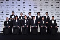 「GQ Men of the Year 2014」授賞式に出席した（左から）鈴木敏夫、劇団ひとり、小栗旬、園子温、布袋寅泰、坂上忍、唐沢寿明、ウルフルズ。