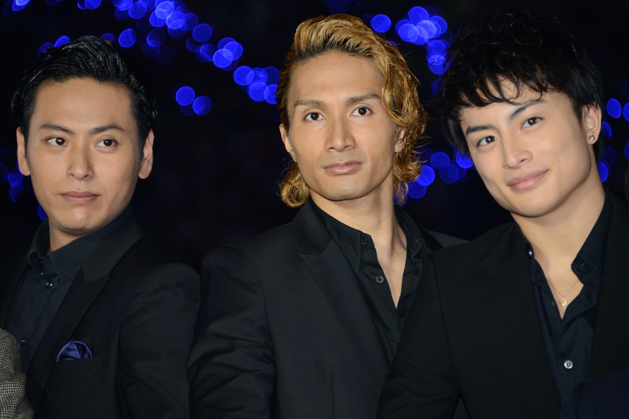 左から山下健二郎（三代目 J Soul Brothers）、橘ケンチ（EXILE）、白濱亜嵐（EXILE / GENERATIONS from EXILE TRIBE）。
