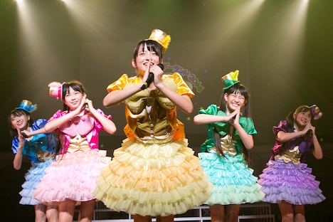 たこやきレインボー「なにわンダーランド2014＠日本青年館」の様子。