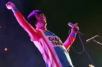 加藤ひさし（Vo）（撮影：柴田恵理）