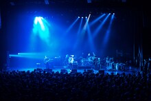 GRAPEVINE「club circuit 2014」東京・EX THEATER ROPPONGI公演の様子。（撮影：森本洋輔）