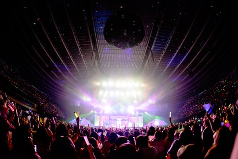 ももいろクローバーZ「女祭り2014 ~Ristorante da MCZ~」の様子。