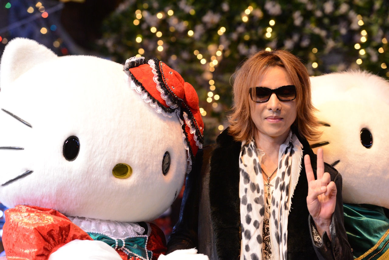 サンリオピューロランドのパレード「ARIGATO EVERYONE!」の様子。(c) 2014 SANRIO CO.,LTD.