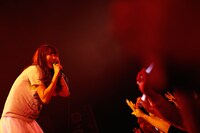 赤い公園「赤い公園マンマンツアー2014『お風呂にする？ ご飯にする？ それとも、リトミックにする？』」東京・EX THEATER ROPPONGI公演の様子。（撮影：福本和洋）