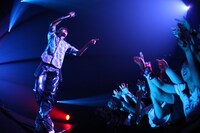 スガシカオ「Suga Shikao ～Next Round Tour 2014～」東京・TOKYO DOME CITY HALL公演の様子。(Photo by Riei Nakagawara)