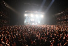 スガシカオ「Suga Shikao ～Next Round Tour 2014～」東京・TOKYO DOME CITY HALL公演の様子。(Photo by Riei Nakagawara)