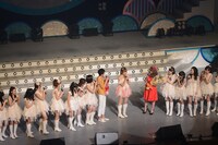 「アイドリング!!!14thLIVE 井の中のアイドリング!!! 大海でバタアシング!!! ～菊地亜美アイドル卒業までのカウントダウン～」の様子。