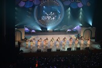 「アイドリング!!!14thLIVE 井の中のアイドリング!!! 大海でバタアシング!!! ～菊地亜美アイドル卒業までのカウントダウン～」の様子。