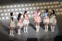 「アイドリング!!!14thLIVE 井の中のアイドリング!!! 大海でバタアシング!!! ～菊地亜美アイドル卒業までのカウントダウン～」の様子。