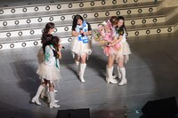 「アイドリング!!!14thLIVE 井の中のアイドリング!!! 大海でバタアシング!!! ～菊地亜美アイドル卒業までのカウントダウン～」の様子。