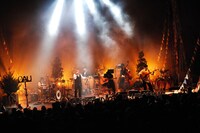 OVERGROUND ACOUSTIC UNDERGROUND「TOUR 2014 - FOLLOW THE DREAM - TOUR FINAL」の様子。