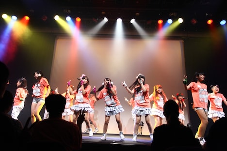 「LinQ Qty Hyper Live 2014」の様子。