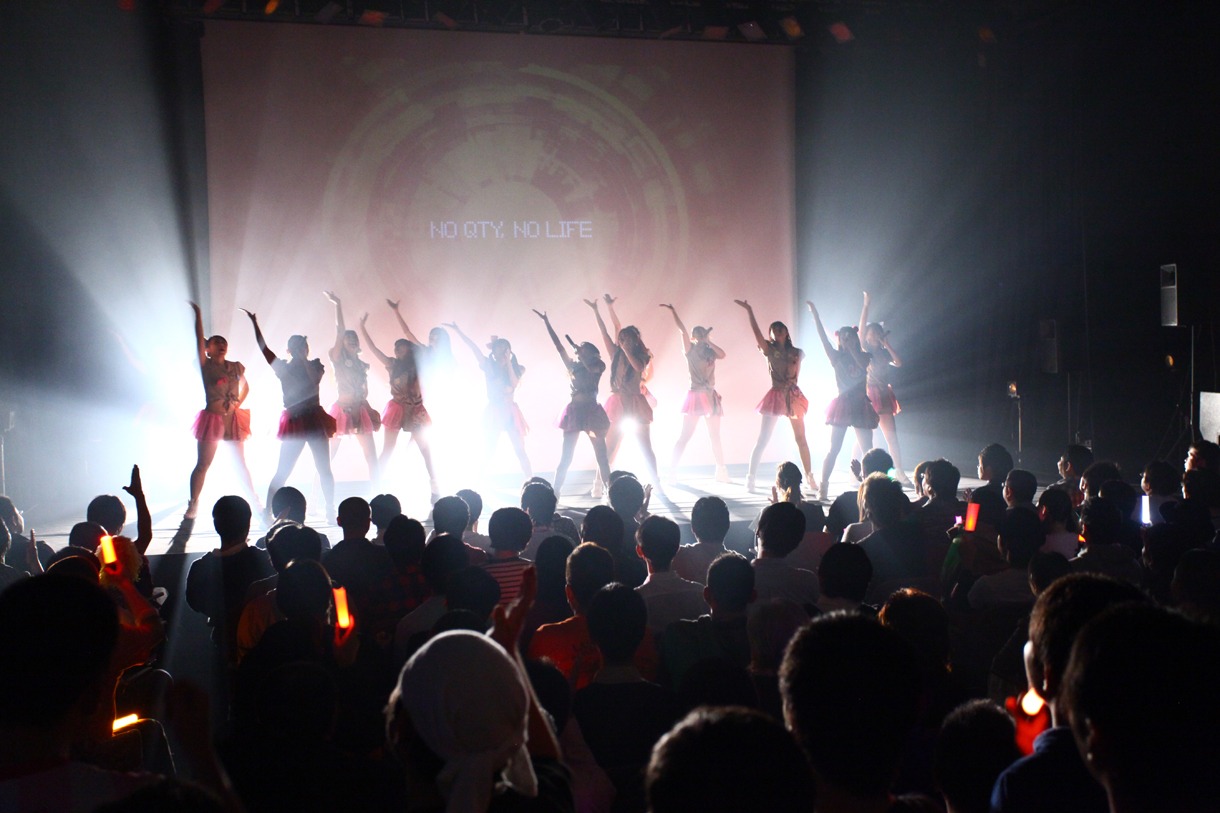 「LinQ Qty Hyper Live 2014」の様子。
