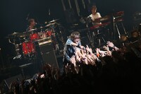 スガシカオ「Suga Shikao ～Next Round Tour 2014～」東京・TOKYO DOME CITY HALL公演の様子。(Photo by Riei Nakagawara)