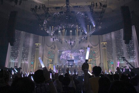 茅原実里「animeloLIVE! Presents Minori Chihara 10th Anniversary Live～SANCTUARY～ supported by JOYSOUND」の様子。