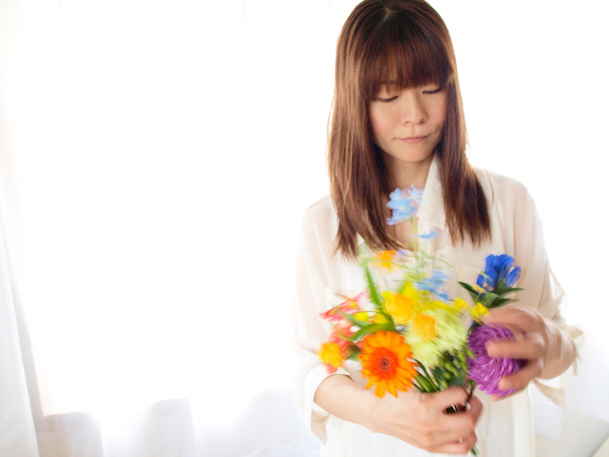 ゴメス堀越和子、初のソロアルバム「虹」ゲストに村田和人