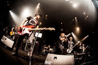 「J 2014 SPECIAL LIVE Akasaka BLITZ 5DAYS -LIKE A FIRE WHIRL-」3日目公演の様子。