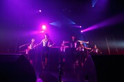 「東京パフォーマンスドール ZEPP TOUR 2014秋 ～DANCE SUMMIT“1×0”ver2.0～」の様子。