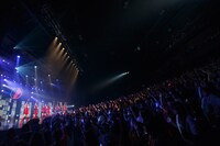 「東京パフォーマンスドール ZEPP TOUR 2014秋 ～DANCE SUMMIT“1×0”ver2.0～」の様子。