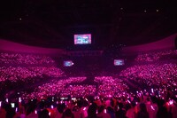 アンコール時のコンサート会場全景。