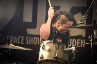 GODRi（Dr / SiM）（撮影：釘野孝宏）