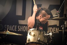 GODRi（Dr / SiM）（撮影：釘野孝宏）