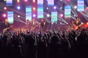 ライブコーナーで演奏を披露するGLAY。(c)日本テレビ