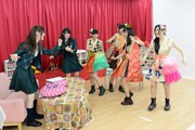 「生のアイドルが好き」配信中の様子。