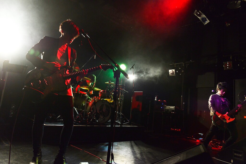 真空ホロウ、“2つの輪”描いた万感のツアーファイナル