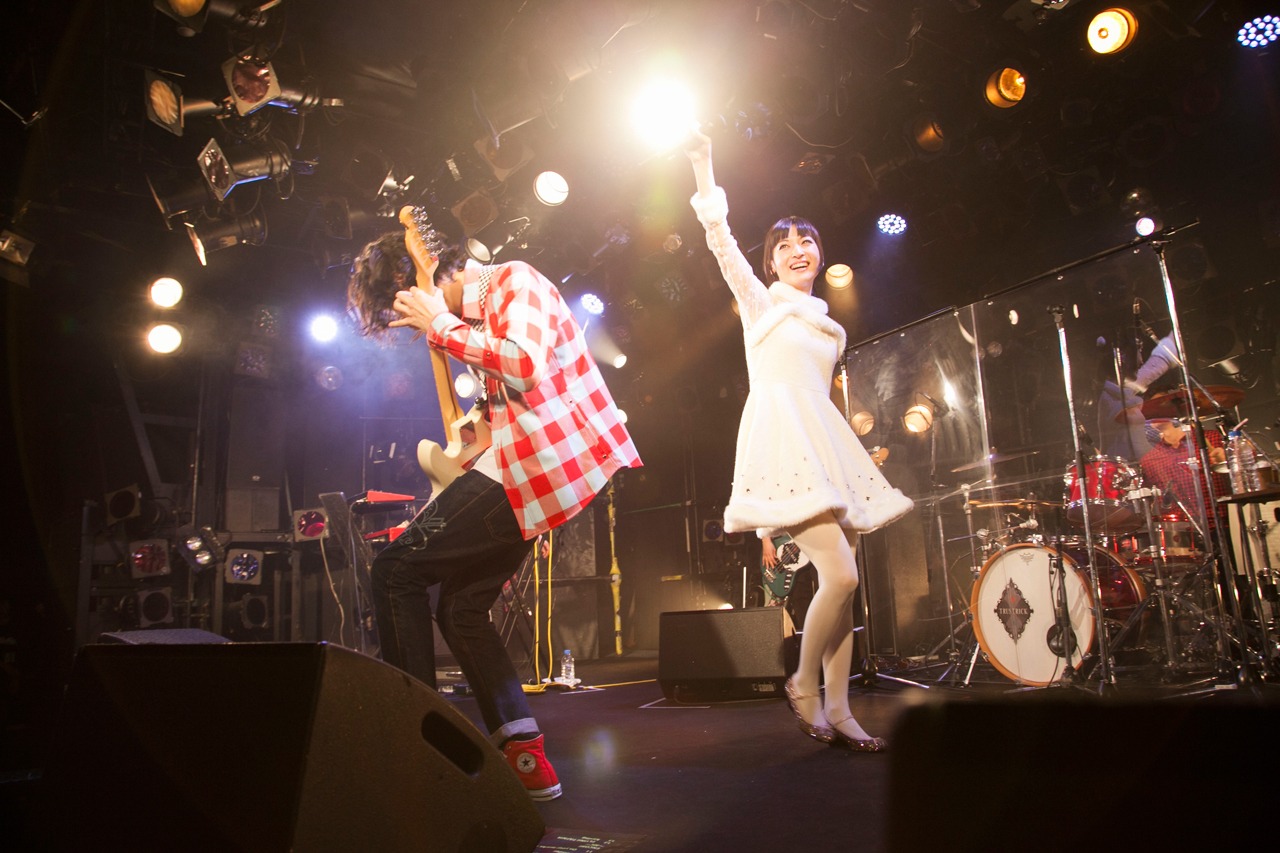 TRUSTRICK「Year's End Curtain Call」の様子。