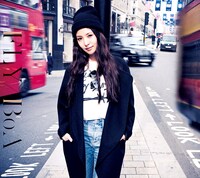 BoA「FLY」CD＋DVD（AVCK-79230/B）盤ジャケット