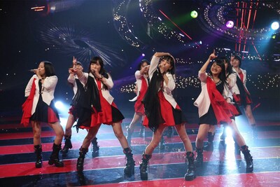 「どぅんつくぱ」でパフォーマンスをするモーニング娘。'14。(c)フジテレビ