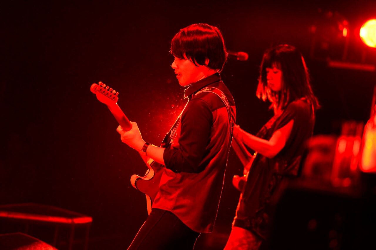 Base Ball Bear、小出20代最後のライブで「二十九歳」ツアー終幕